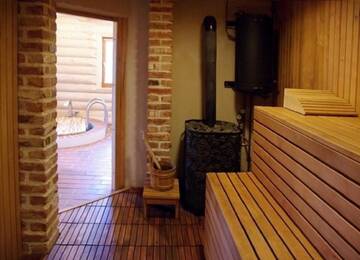 Фото номера Дом с 2 спальнями Дома для отпуска Vilks un Briedis Holiday Home &amp; Wellness Area г. Смилтене 12